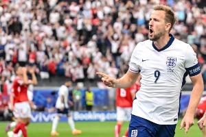 哥伦比亚vs葡萄牙-7-英媒评英格兰世界杯30大球星：凯恩、萨卡在列，贝克汉姆落选