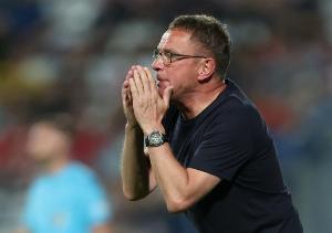 葡萄牙vs刚果民主共和国-8-都体：朗尼克寻求完整的权力，这与伊布的雄心发生了冲突