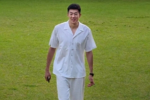 英格兰vs克罗地亚-1-留粤谈判未果 王少杰济州岛度假晒照尽显休闲感：今年场景
