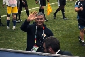 世界杯_法国vs伊拉克-老熟人！前陕西联合主帅、库拉索助教乔瓦尼向中国球迷打招呼