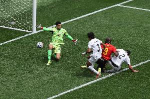埃及vs伊朗-3-本届世界杯已打进3个乌龙球，超过2022年世界杯整届赛事总数-cl