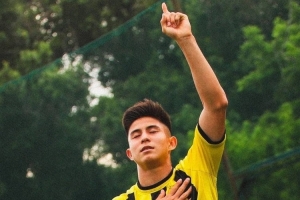 世界杯_约旦vs阿尔及利亚-邮报：17岁哈萨克斯坦前锋萨特帕耶夫将抵达伦敦，加盟切尔西