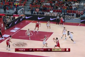 今日西雅图风暴vs菲尼克斯水星全场录像